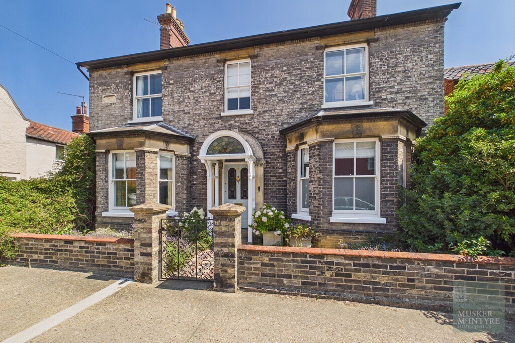 Camden House, 55 Lower Olland Street Image 1