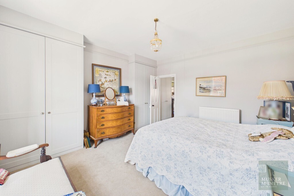 Camden House, 55 Lower Olland Street Image 15