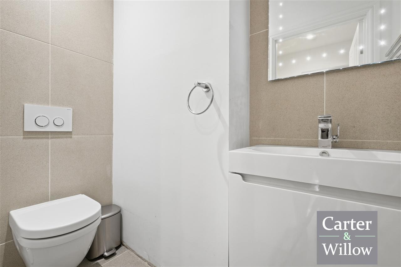 Netherfield Gardens, Essex Image 11