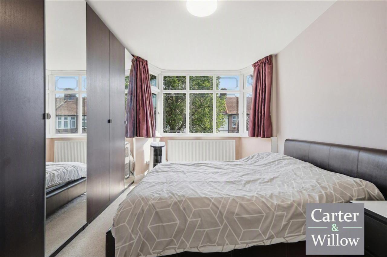 Netherfield Gardens, Essex Image 15