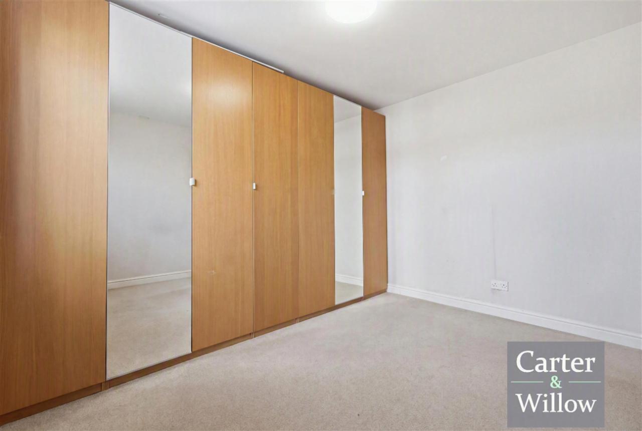 Netherfield Gardens, Essex Image 19