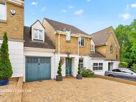 Halton Close, London photo