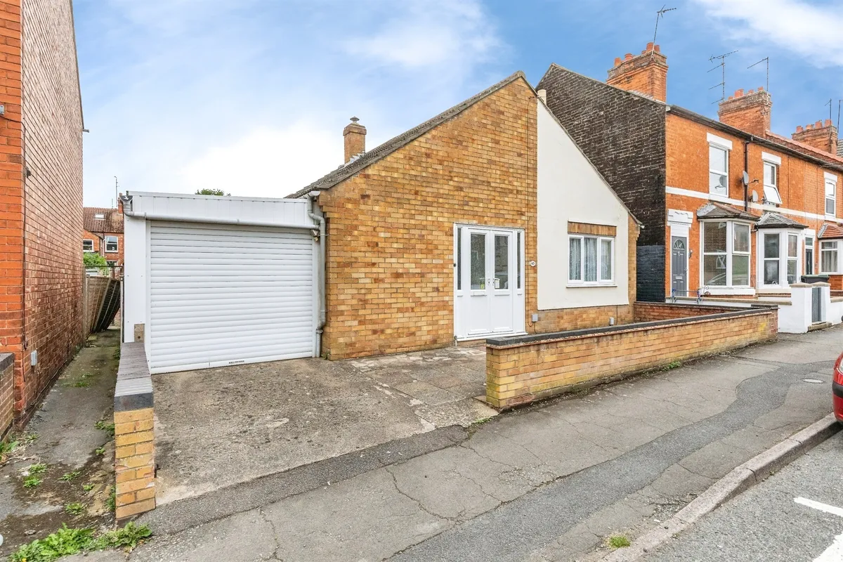 Portland Road, Rushden
