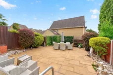 Halton Close, London