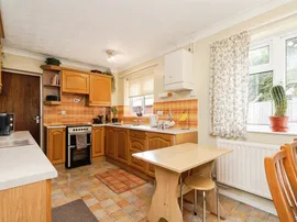 Clarendon Road, Fakenham thumb 2