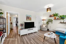 Springfield Drive, London