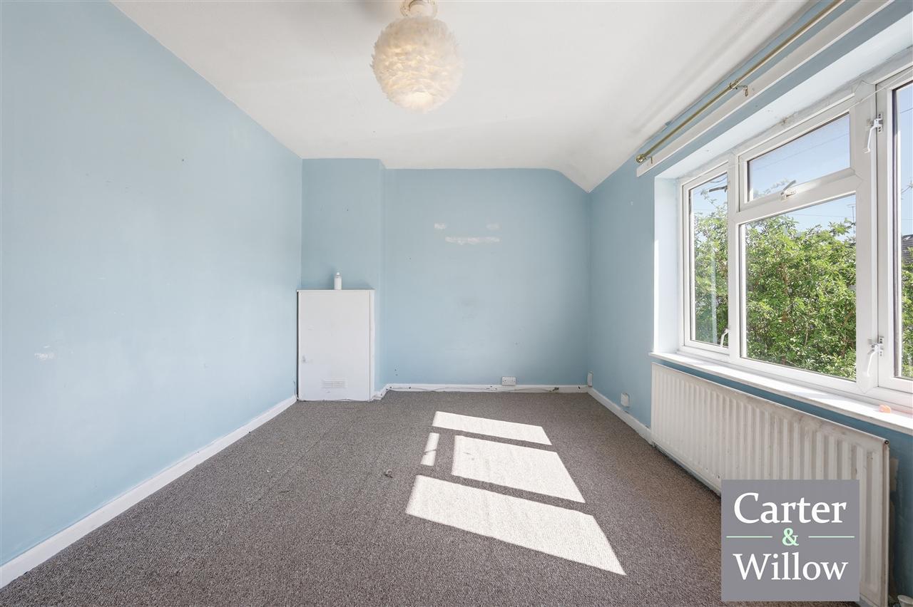 Cornworthy Road, Dagenham, Essex Image 11
