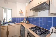 Larkhall Rise London SW4 photo 4