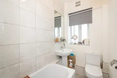 Larkhall Rise London SW4 photo 5