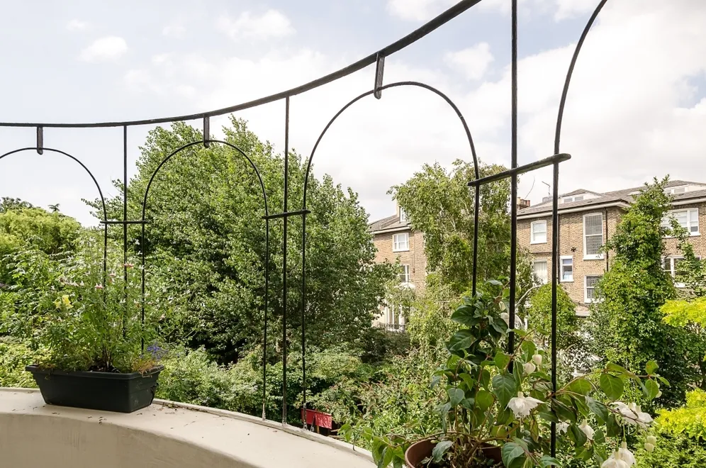 Buckland Crescent London NW3 photo 9