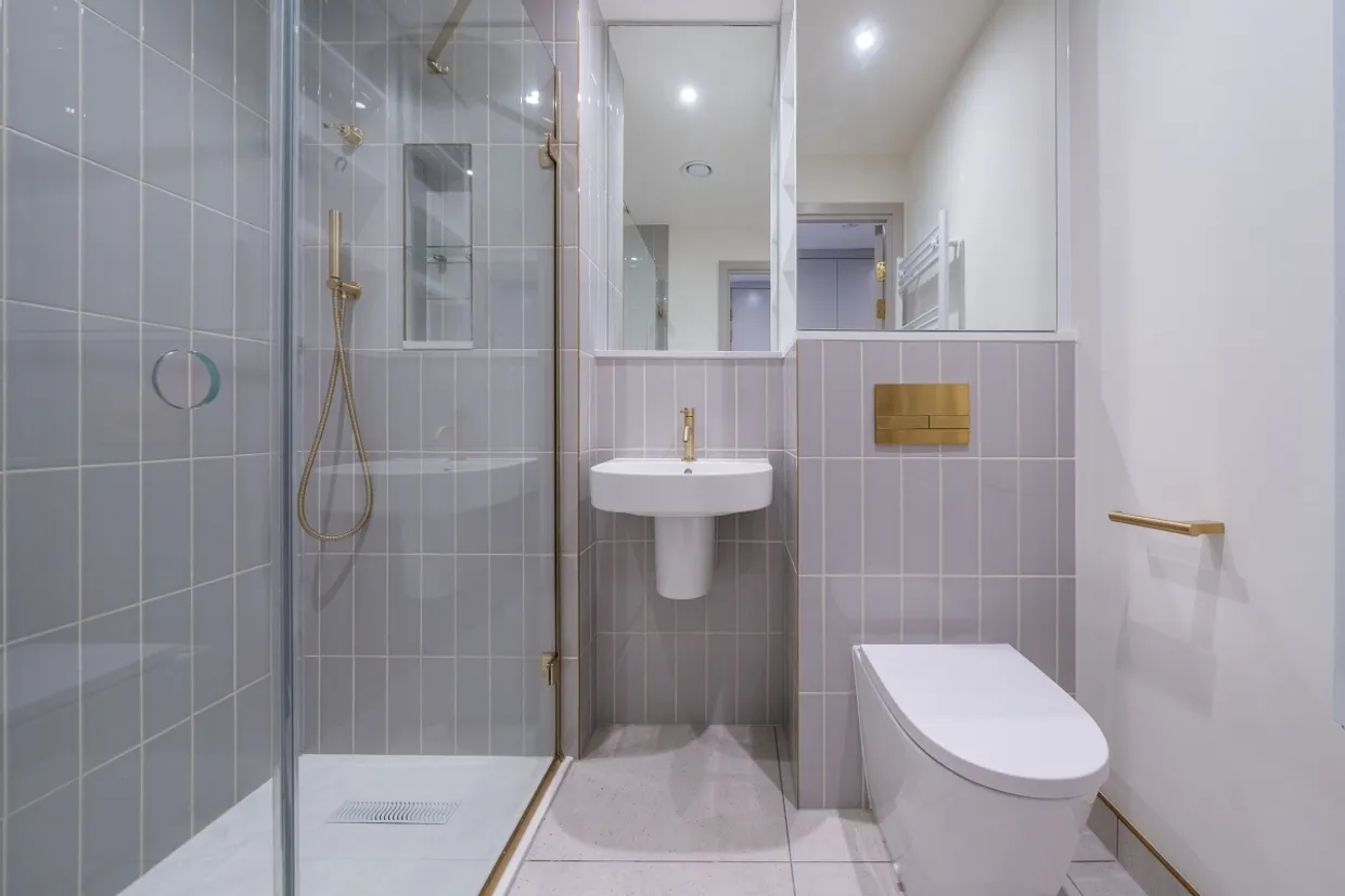 The Eades, 11 Selborne Road London E17 photo 6