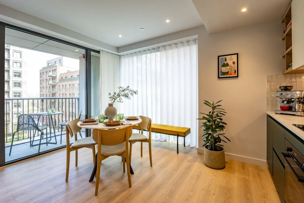 The Maple, 10 Aviator Drive, London, NW2 photo 7