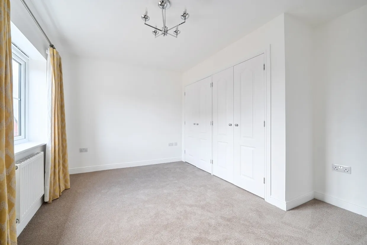 Brimstone End Leamington Spa CV31 photo 8