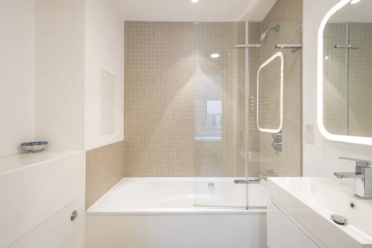 Leather Lane London EC1N photo 10