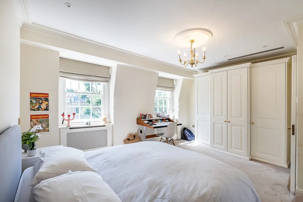 Trevor Square London SW7 photo 9