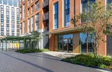 The Maple, Aviator Drive, London, NW2 photo 16