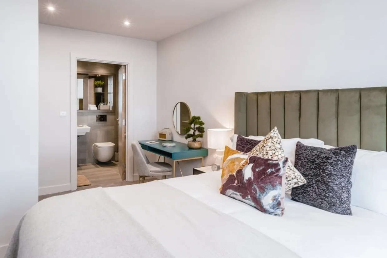 The Lexington, 3b William Jessop Way Liverpool L3 photo 5