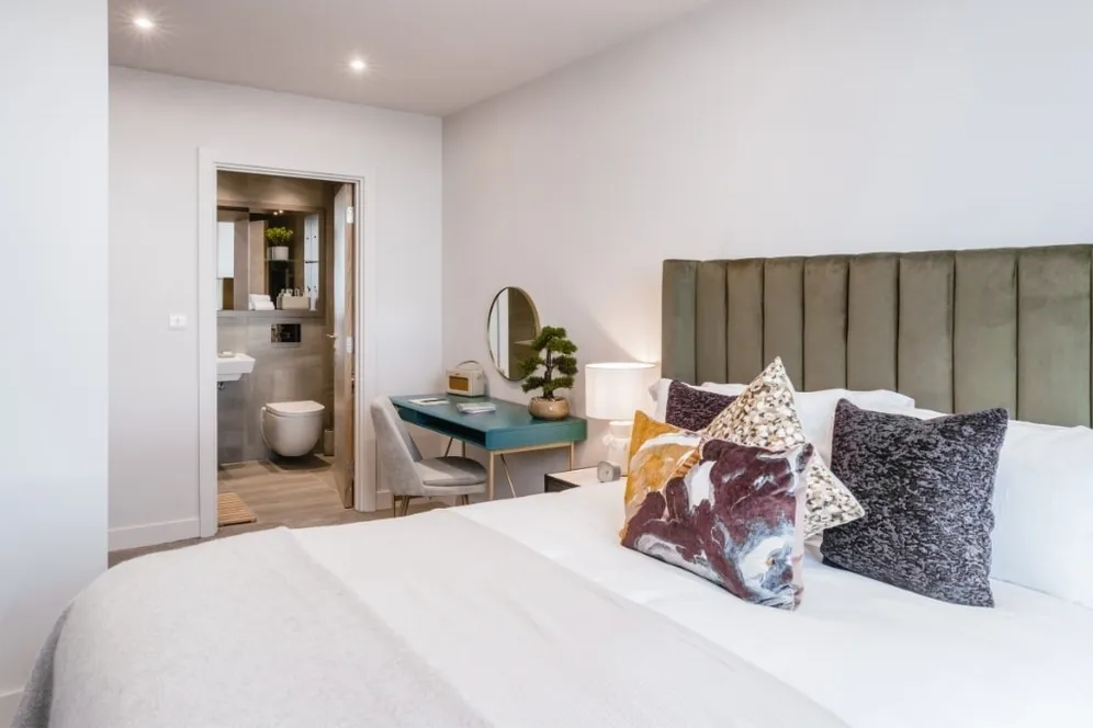 The Lexington, 3b William Jessop Way Liverpool L3 photo 5