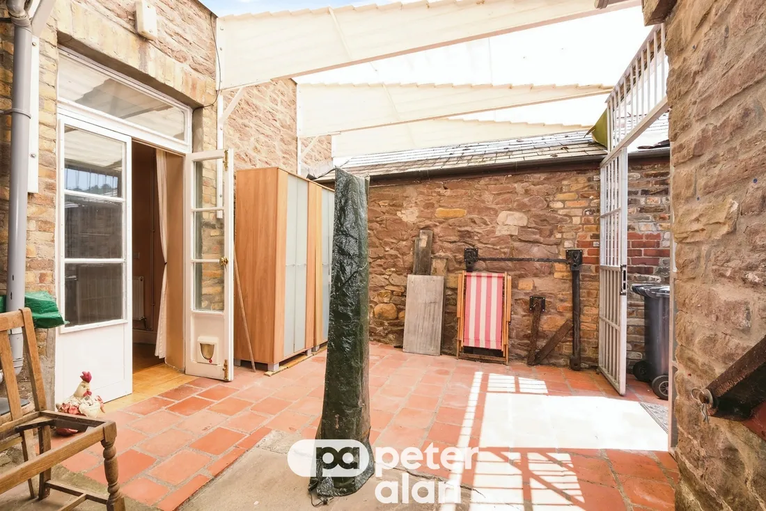 Property photo 18