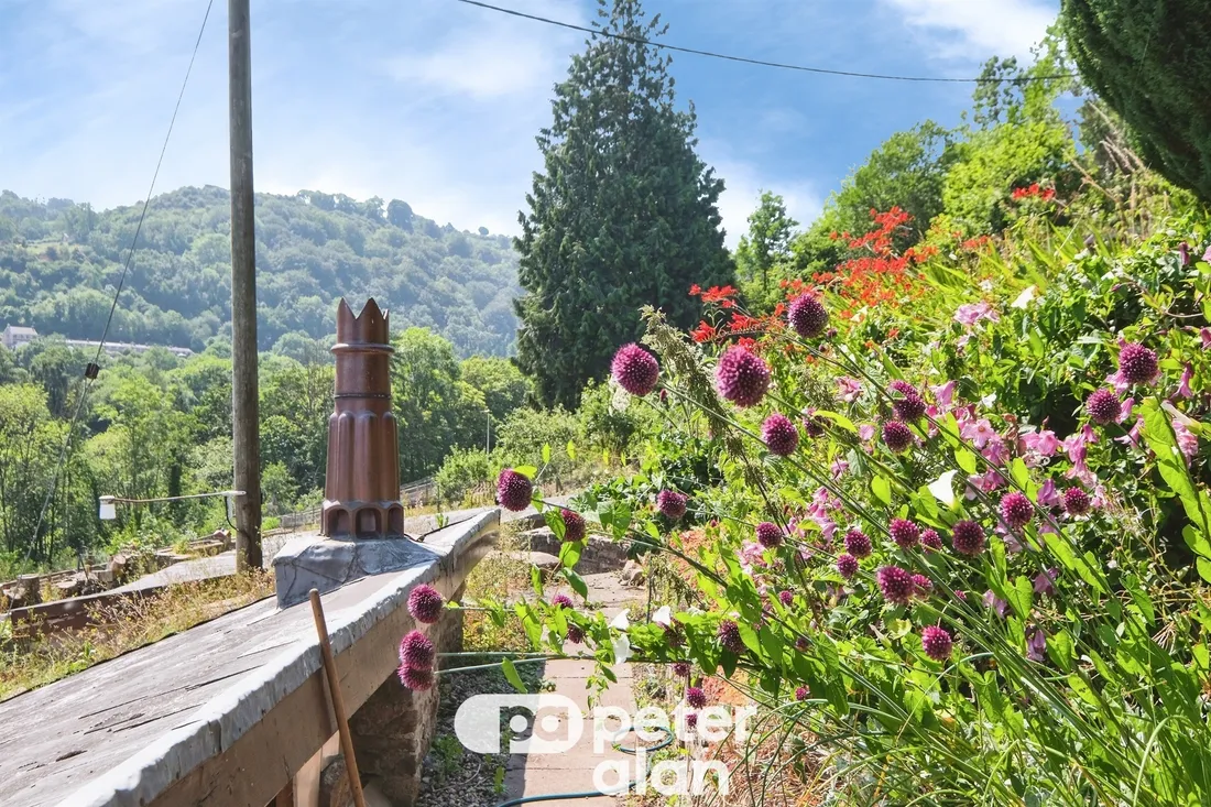 Property photo 33