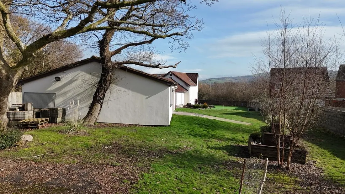 Property photo 12
