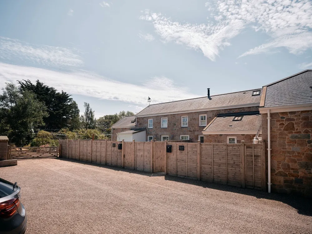 Ste Claire House