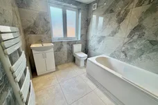 Harcourt Crescent, Nuthall, NOTTINGHAM