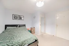 Ottawa Drive, Liphook, GU30 photo 5