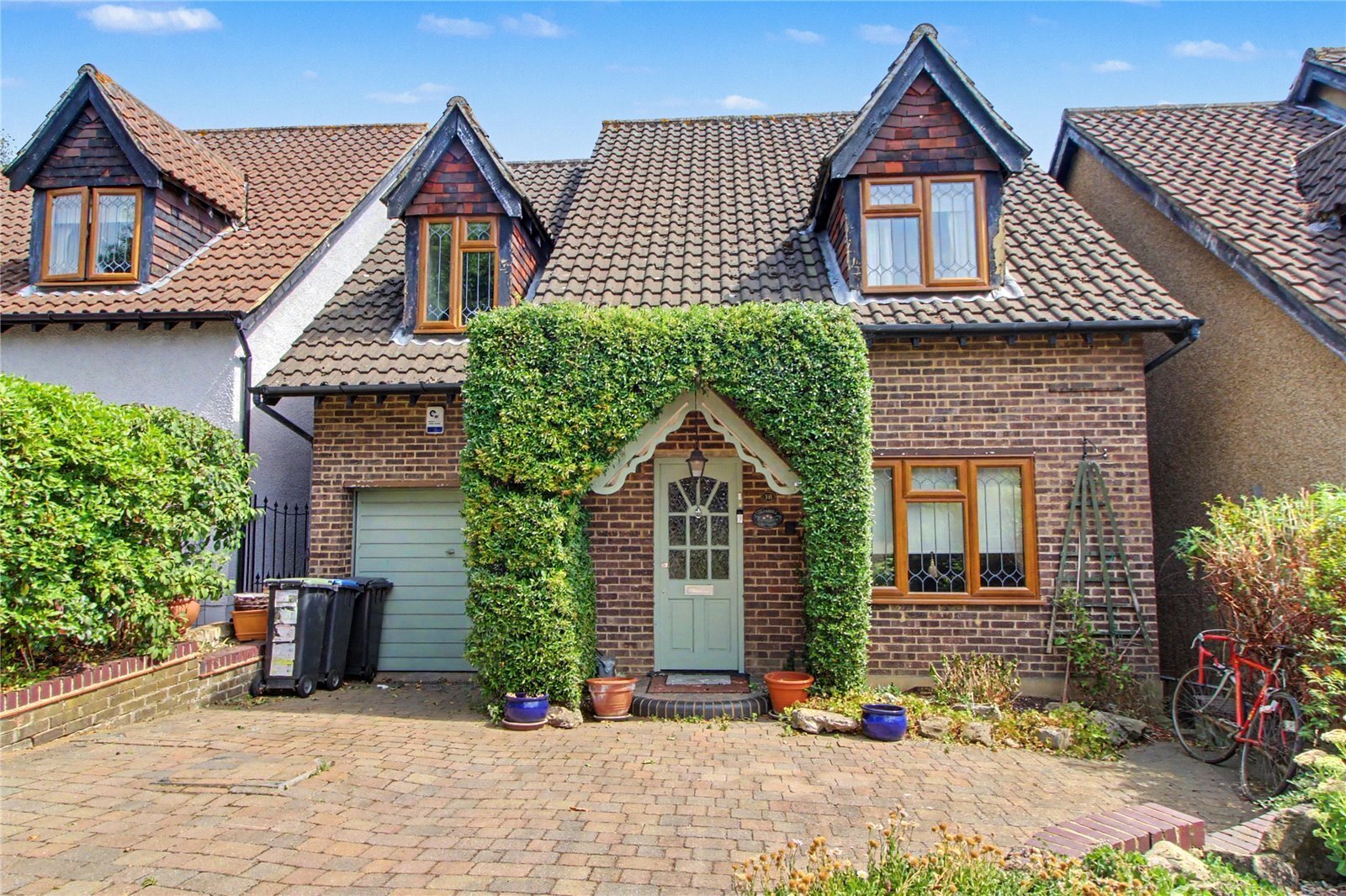 Postern Green, Enfield, Middlesex, EN2 Image 1