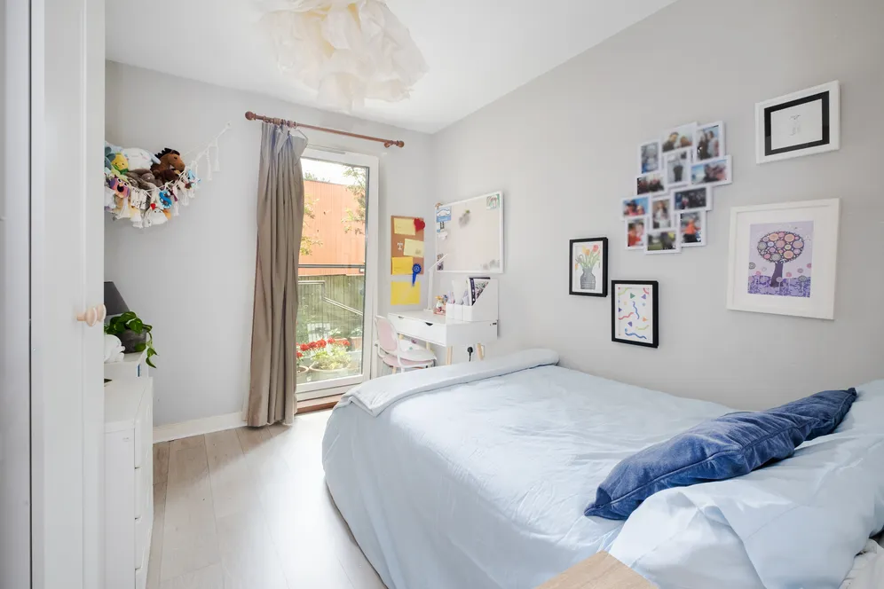 Park Road, London, N8 photo 8