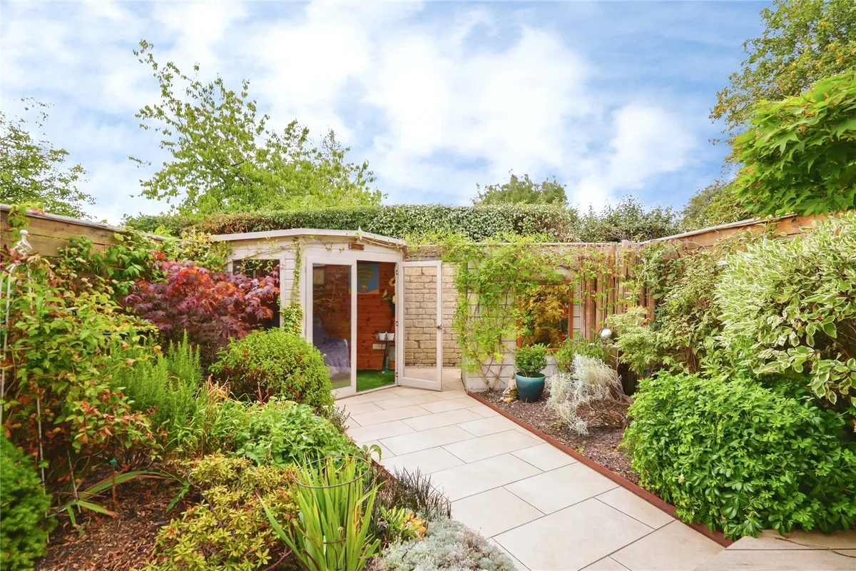 Birch Drive, Bradwell Village, Burford, OX18