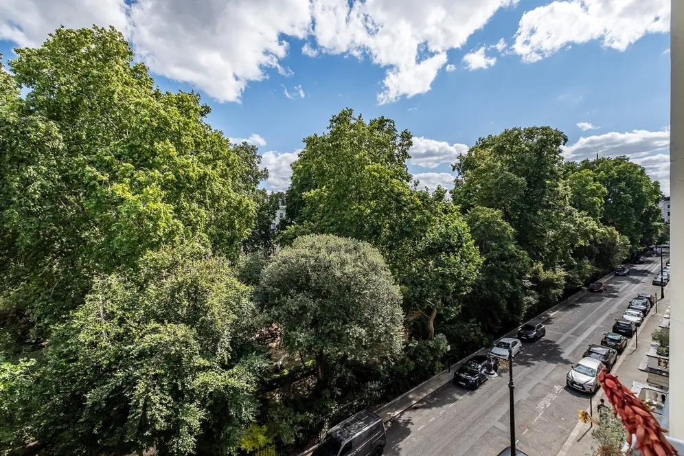 Warwick Square Pimlico SW1V photo 5