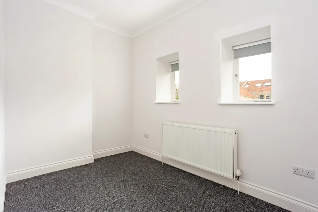 Forester Avenue Bath BA2 photo 8