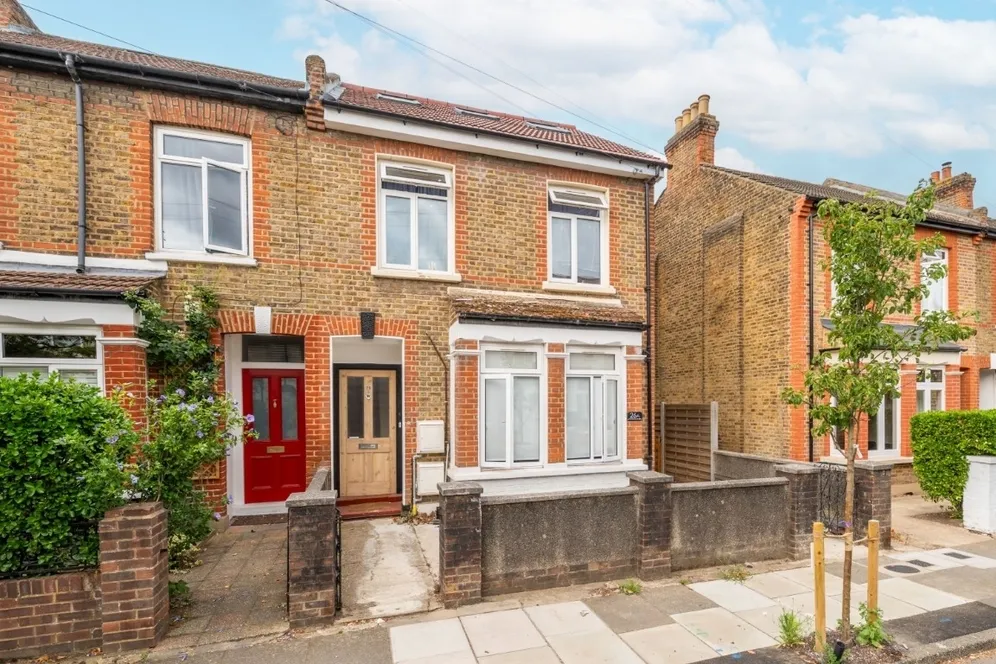 Harewood Road London SW19 photo 11