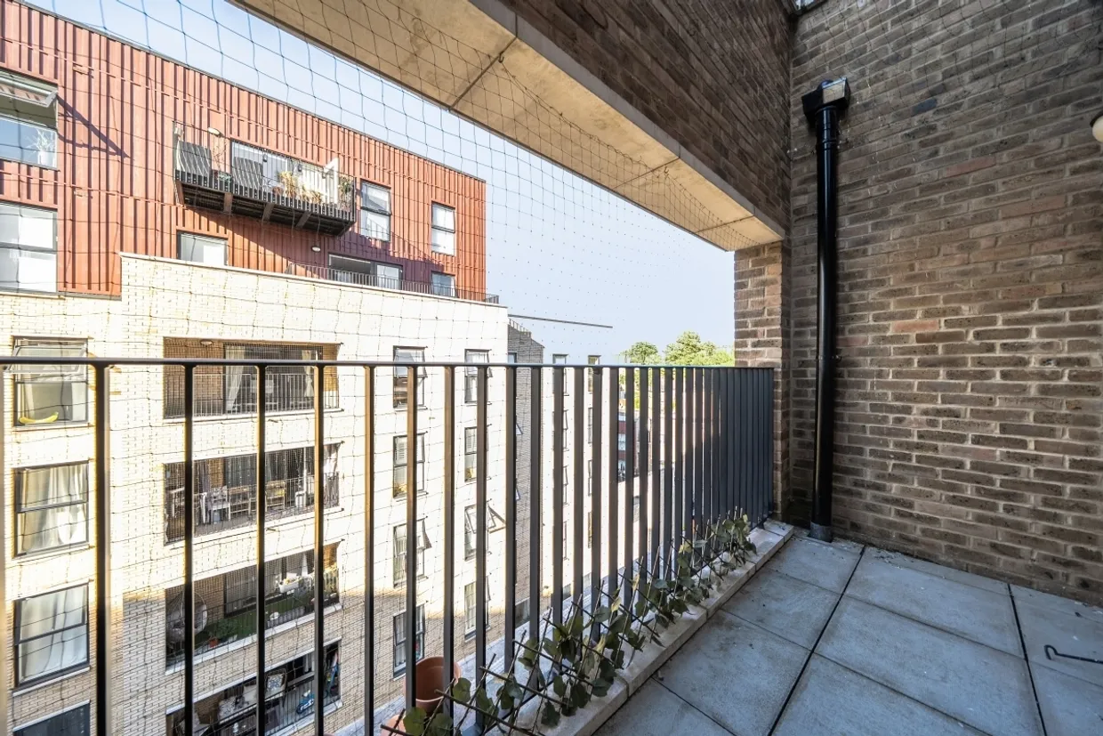 Woolwich SE18 photo 17