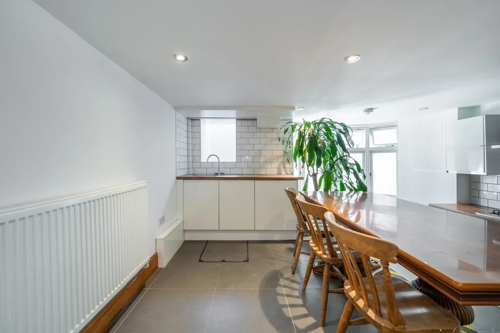 Biscay Road London W6 photo 16