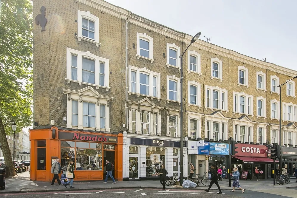 Earls Court Road London SW5 photo 8