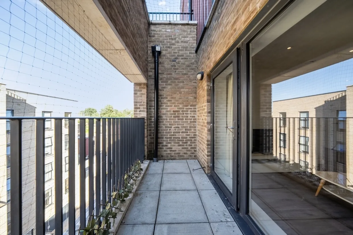 Woolwich SE18 photo 20