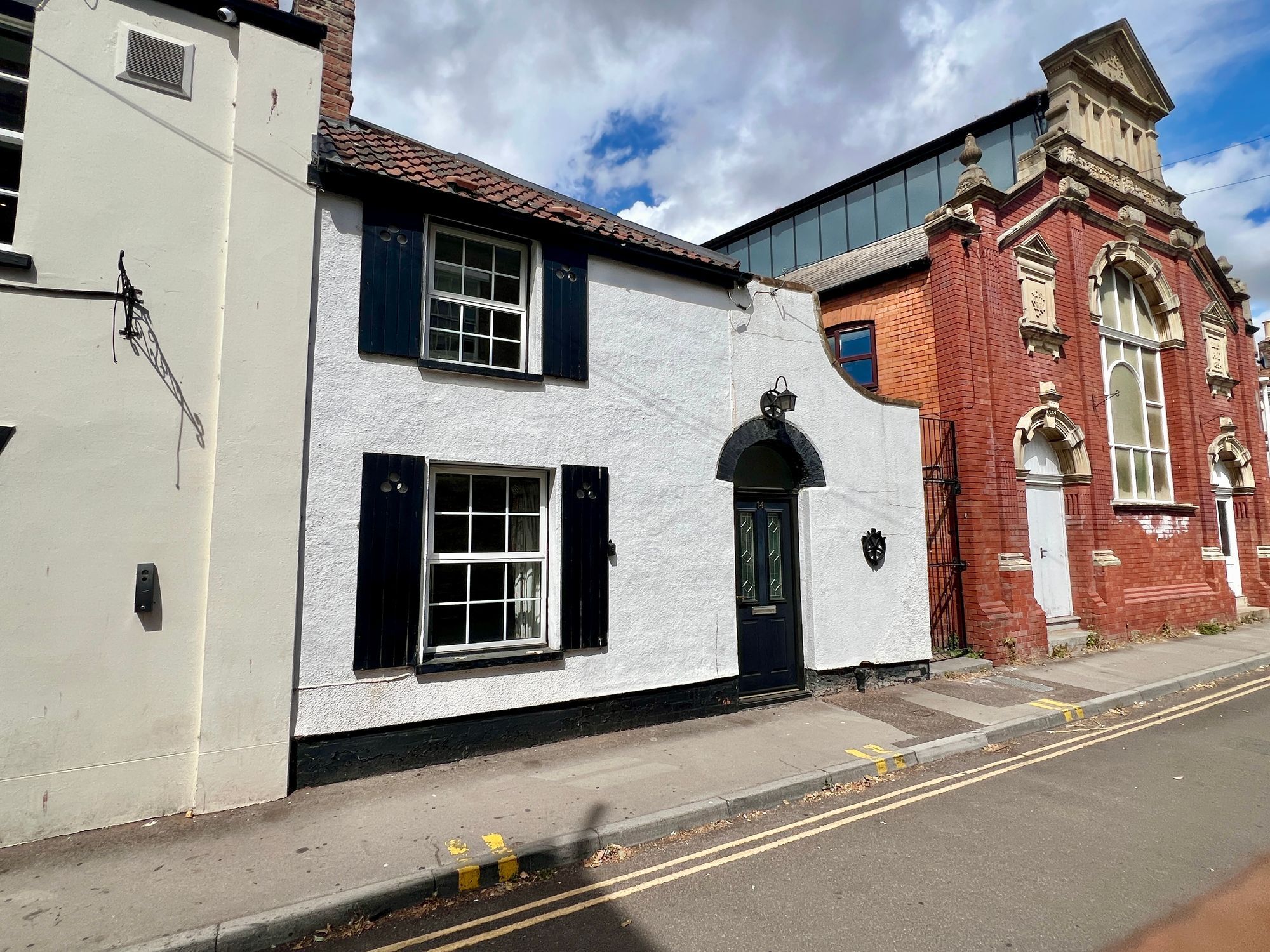 Middle Street, Taunton, TA1 Image 1