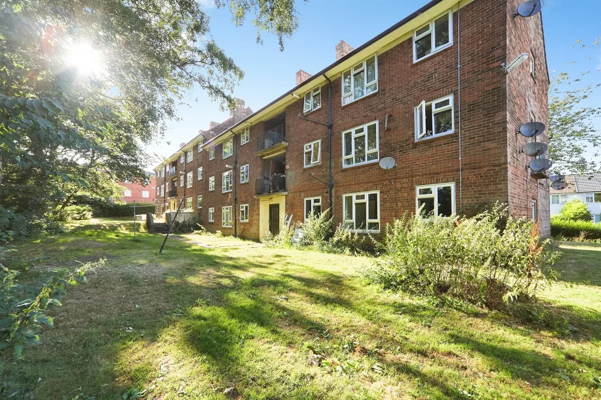 Iveson Drive, LEEDS