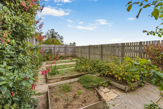 Property carousel image 19