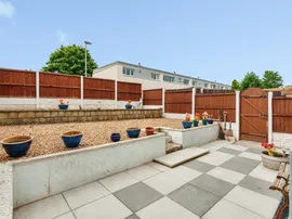 Limekiln Row, Castlefields, Runcorn thumb 2