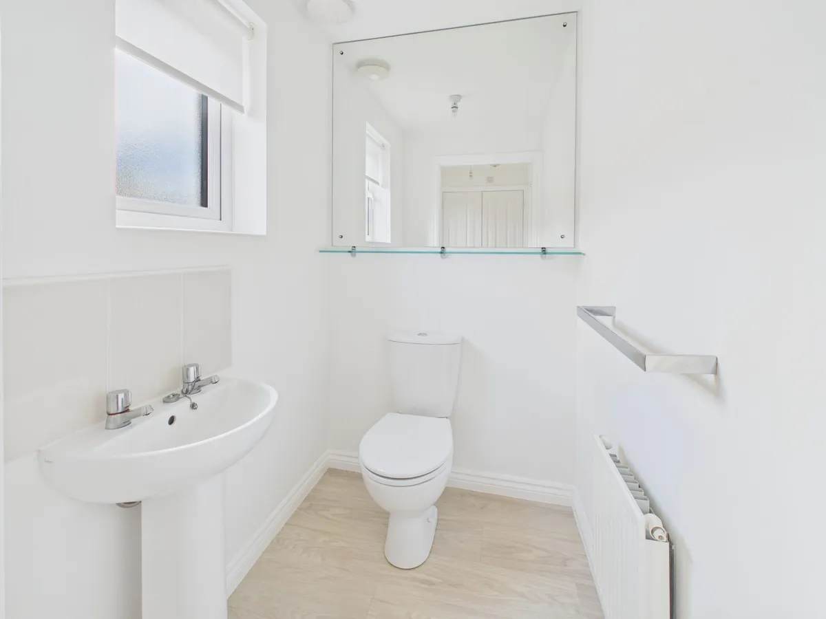 Mariners Walk, Barry, CF62