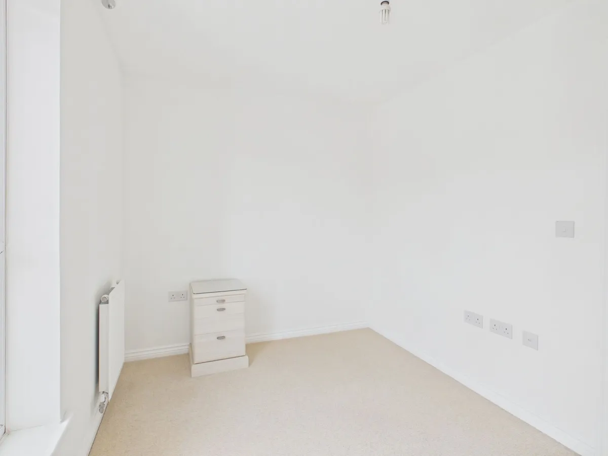 Mariners Walk, Barry, CF62
