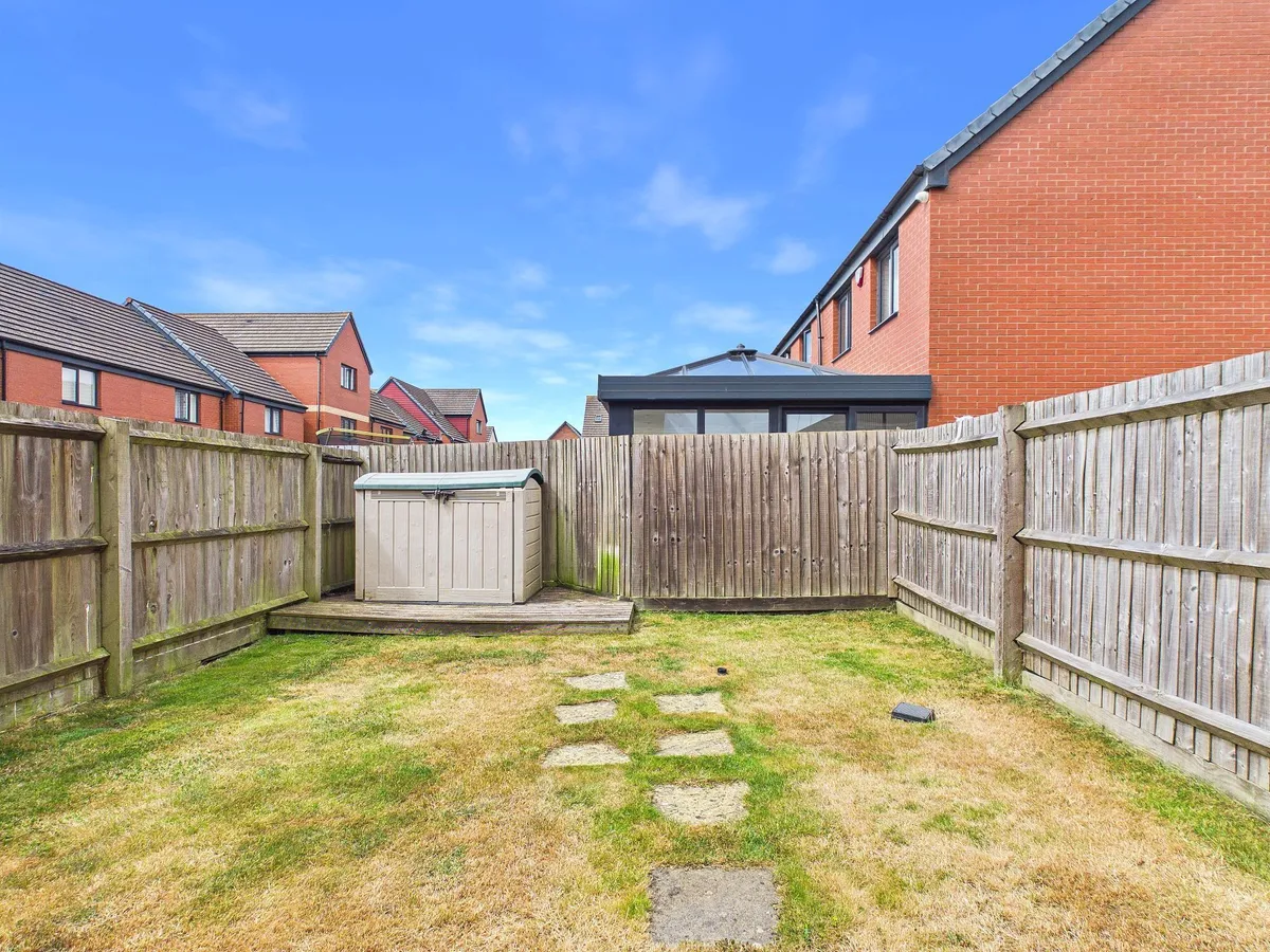 Mariners Walk, Barry, CF62