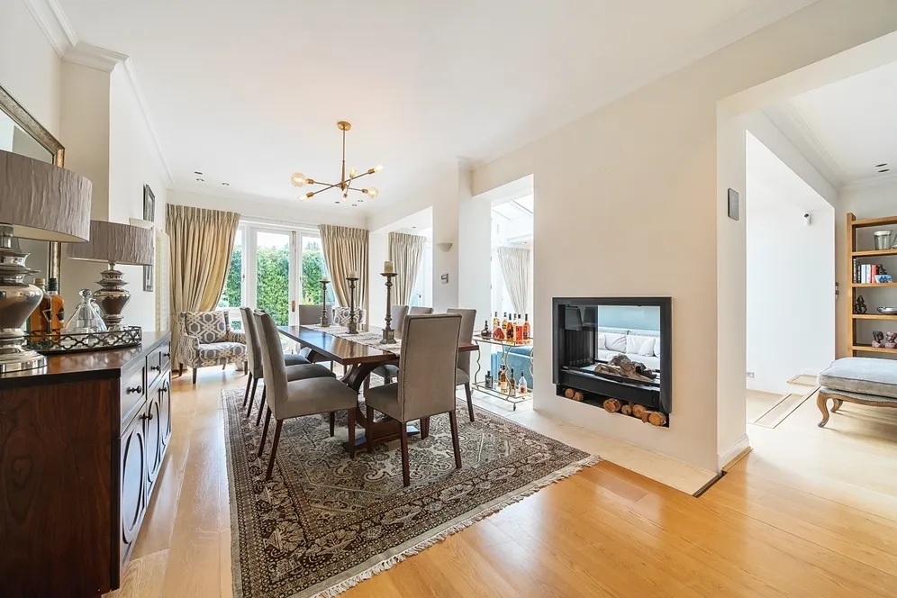 Orchard Avenue London N3 photo 28