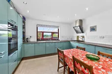 Aveland Park Road, Callander