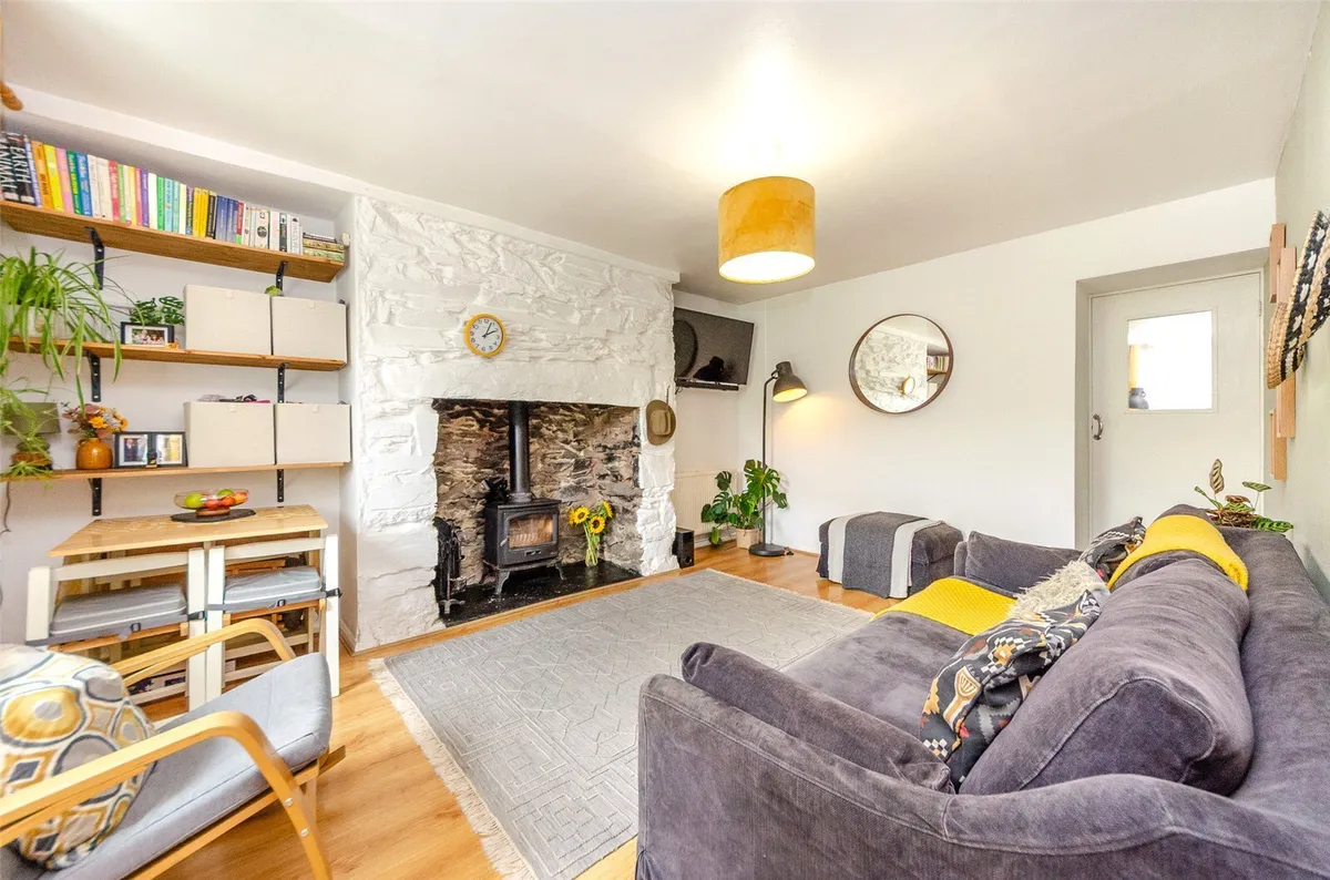 Station Road, Talysarn, Caernarfon, Gwynedd, LL54