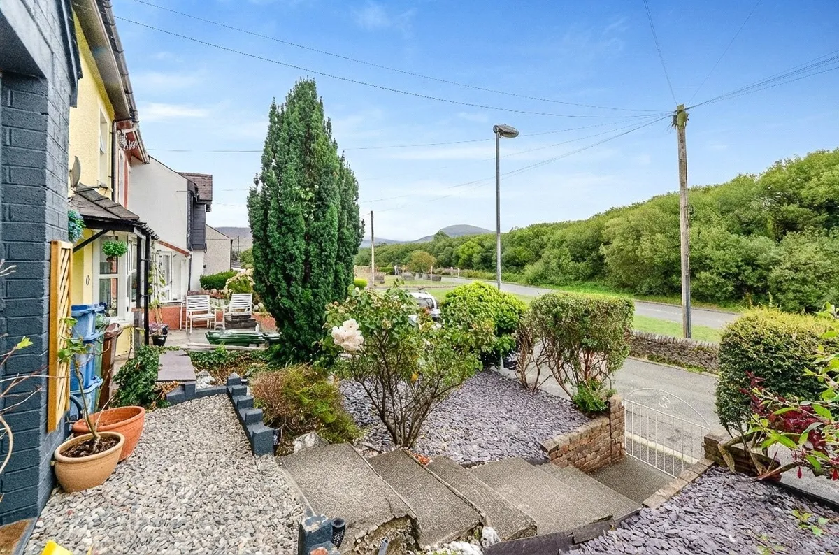 Station Road, Talysarn, Caernarfon, Gwynedd, LL54