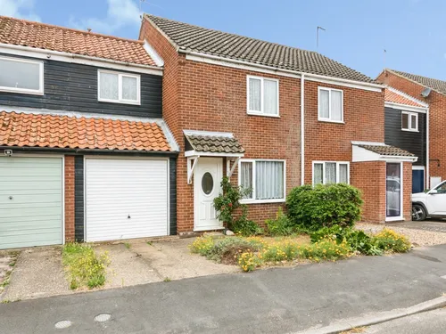 Longrigg Road, Ditchingham, Bungayphoto